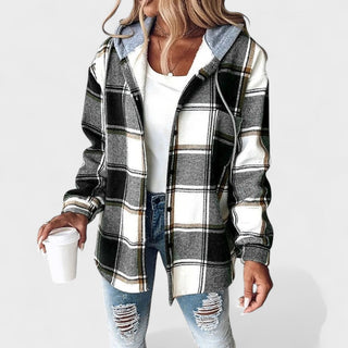 Chemise Bruna à carreaux vert foncé et blanc, col et boutons, poches poitrine
