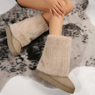 Bottes à tige haute en peluche beige, embout marron et semelle épaisse