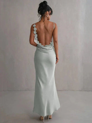 Xenia | Élégant robe maxi en satin texturé avec applications florales