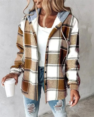 Manteau à capuche en tartan beige et marron, fermeture boutonnée, manches longues