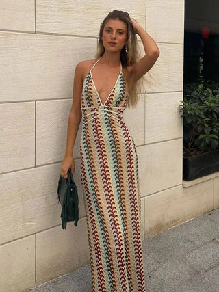 Robe maxi boho avec motif rétro en vagues & col - Dos nu & ajustée