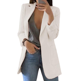 Blazer femme à coupe longue et style moderne