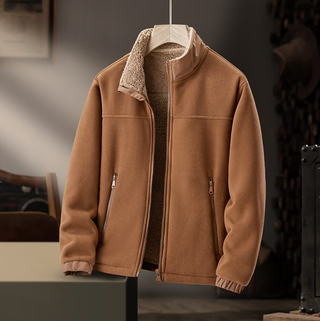 Veste en cuir d’agneau Zerano marron, doublure chaude et col en fausse fourrure.