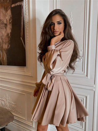Pauline | Robe en Satin - Manches Longues Volants