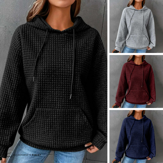 Sweat à capuche Keira™ noire texturée, cordons et poche kangourou.