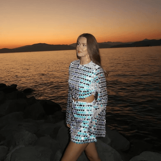 Beatrice | Robe Mini à Paillettes Brillantes avec Détails Découpés