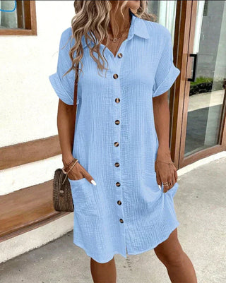 Robe chemise en coton léger avec boutonnière – Décontractée & estivale