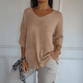 Pull femme ample à col V beige, manches trois-quarts, maille douce