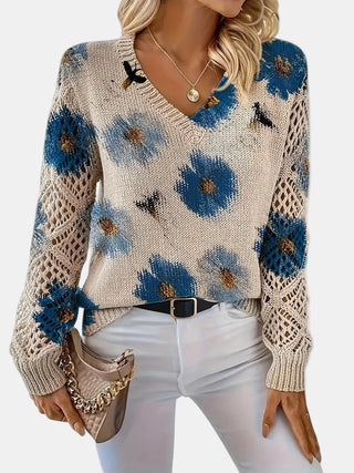 Pull en tricot à col V, fleurs bleues sur fond clair, manches ajourées