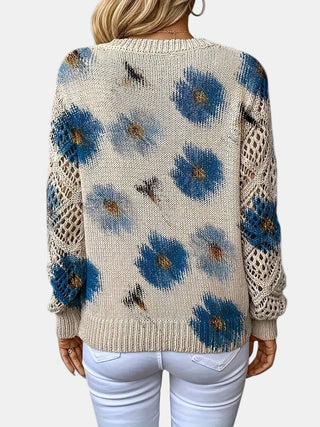 Pull en tricot manches ajourées, imprimé fleurs bleues sur fond clair, vue dos