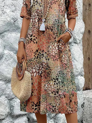 Robe d'été à décolleté en V et motif intégral – Longueur genou et confortable