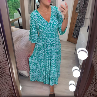 Robe Boho aérienne avec décolleté en V et motif graphique – Longueur cheville