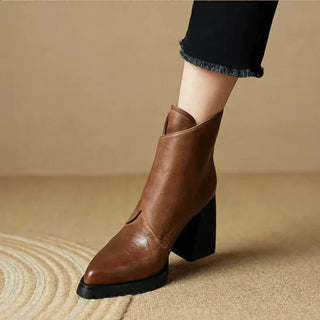 Bottines à talon bloc marron pour femme, tige haute et semelle crantée