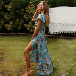 Robe Maxi Boho avec design enveloppant et fente haute