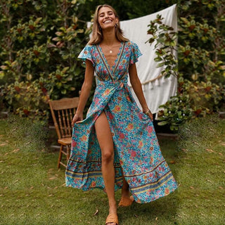 Robe Maxi Boho avec design enveloppant et fente haute