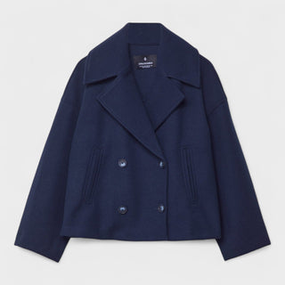 Veste de printemps Constança bleu marine, manches longues, fermeture boutonnée.