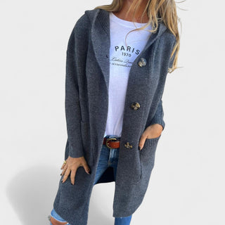 Manteau long gris à col châle, fermeture par boutons, manches longues