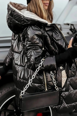 Veste d’hiver matelassée noire à capuche, fermeture zippée, poches, manches bouffantes