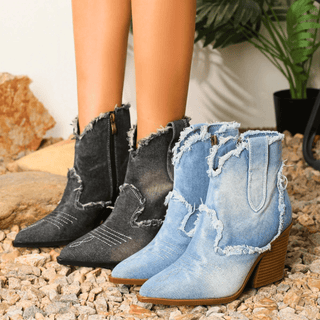 Paire de bottes en jean à talon bloc : noires et bleues, hauteur cheville.
