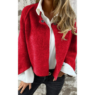 Veste courte rouge à col chemise, manches évasées et boutons devant