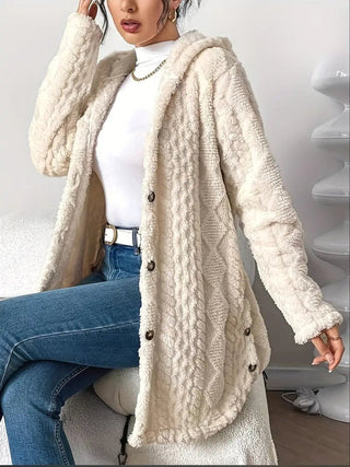 Cardigan long en peluche beige clair à capuche, boutons pression sur le devant